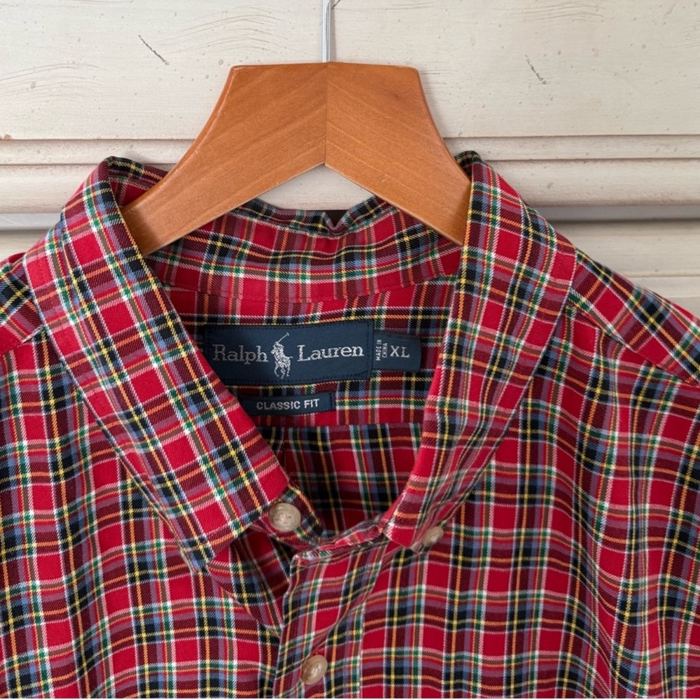 Bundle of Men’s Preppy Button Shirts - Picture 4 of 10